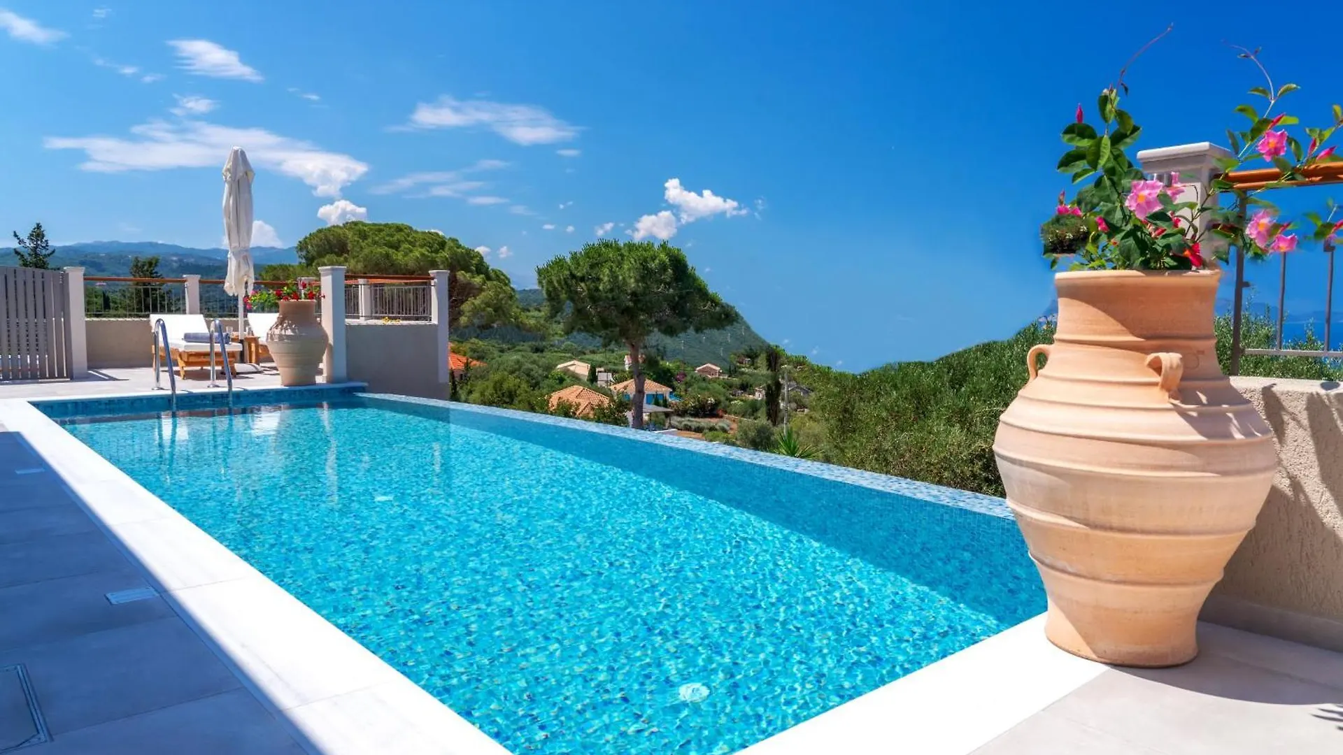 Pithari Sunset Villa فيسكاردو اليونان